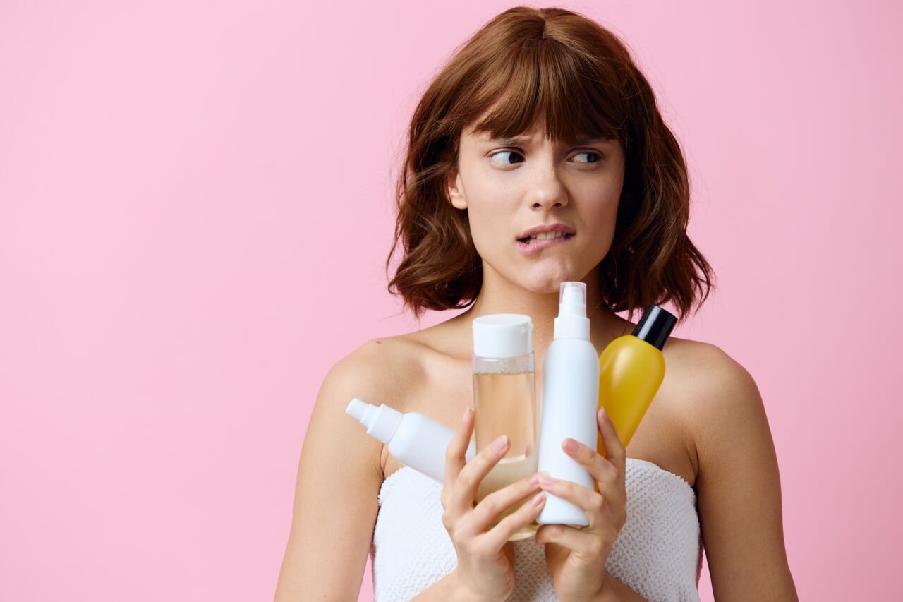 Yüz Temizleme Suyu vs Micellar Su Farkı